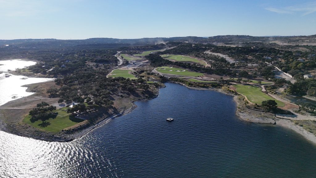 Tipler Design in Hill Country Community at Travis Club