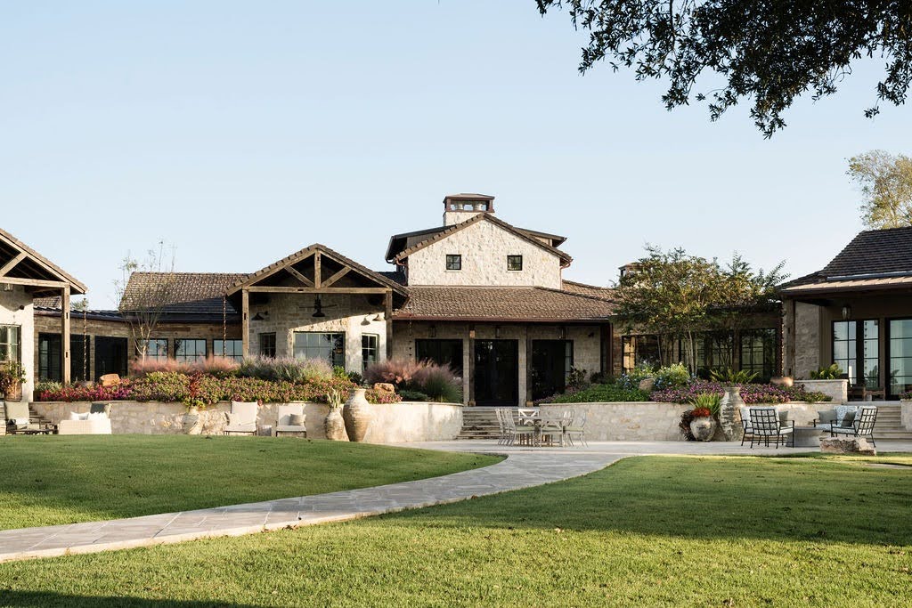 Luxury home design in the Hill Country