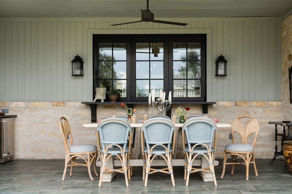 Building for the Way You Entertain: How Lifestyle Shapes a Custom Home Covered outdoor dining area at a custom home in Fredericksburg Texas Covered outdoor dining area at a custom home in Fredericksburg Texas